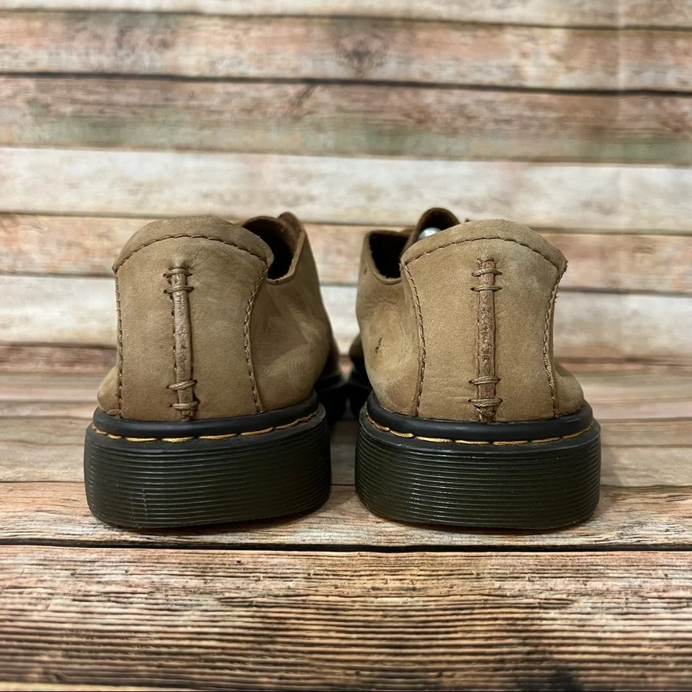 Dr. Martens Elsfield Low Booties